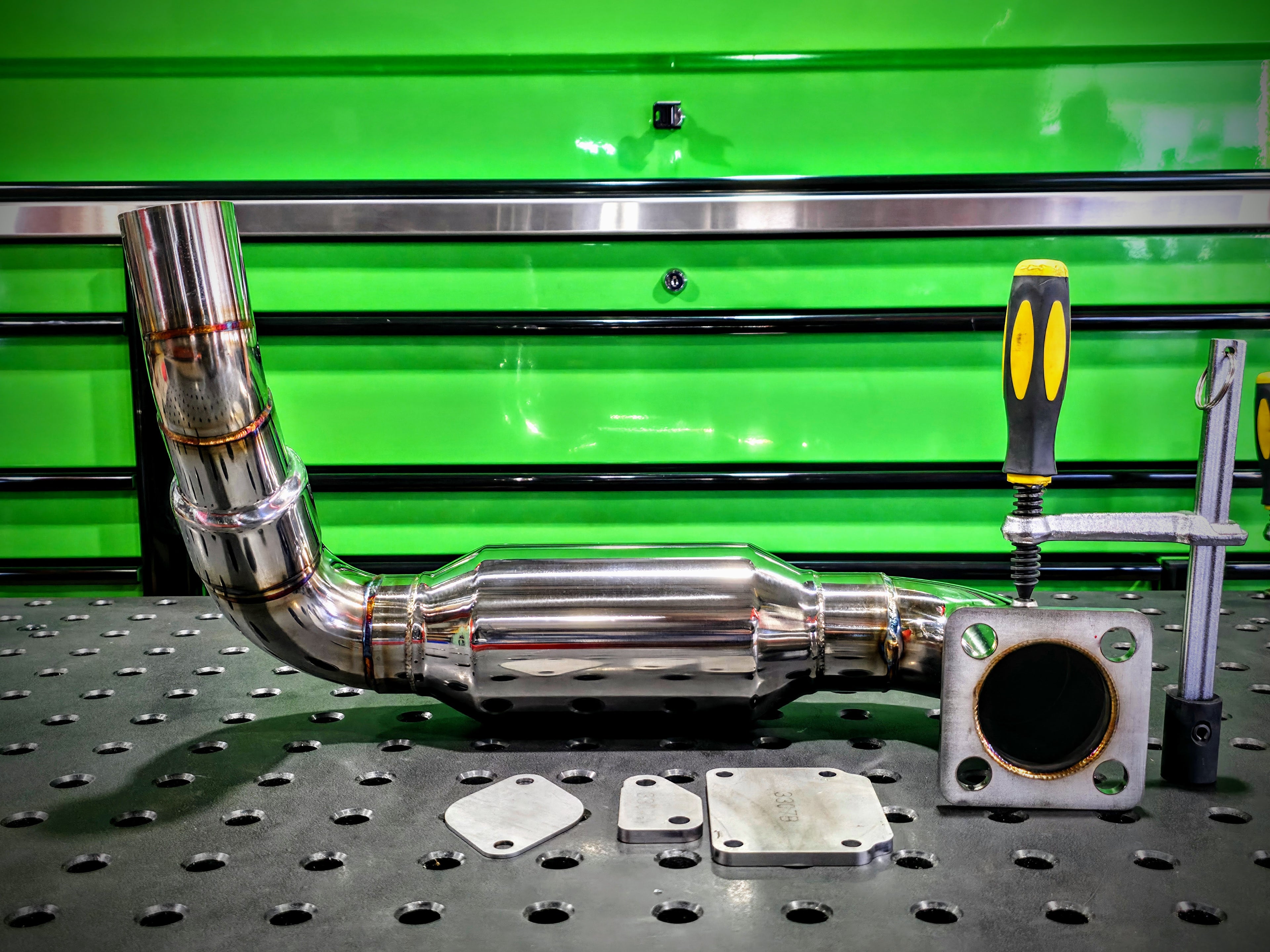 Cat 289D /D3 Exhaust